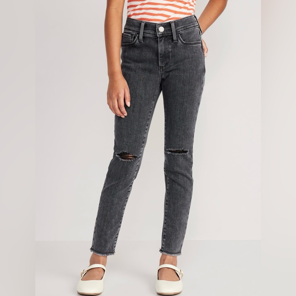 Old Navy High-Waisted Rockstar 360° Stretch
Ripped Jeggings (18 Girls) NWT